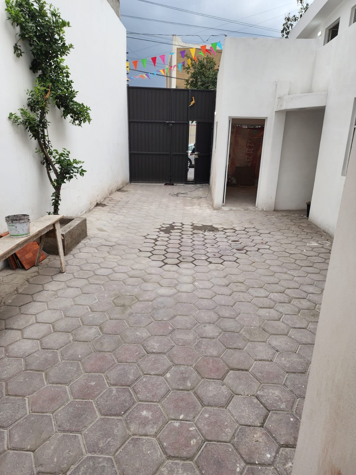 2. CASA VENTA ARBOLEDAS DE LOMA BELLA 2. Casa Venta Arboledas De Loma Bella