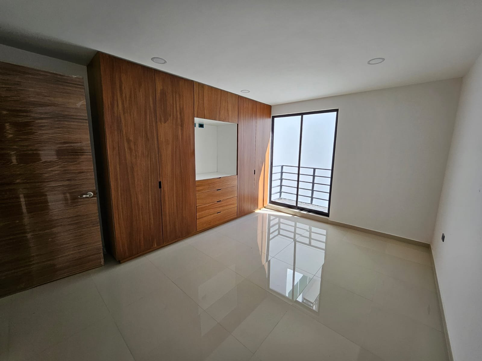 2. CASA VENTA LA CALERA 2. Casa Venta La Calera