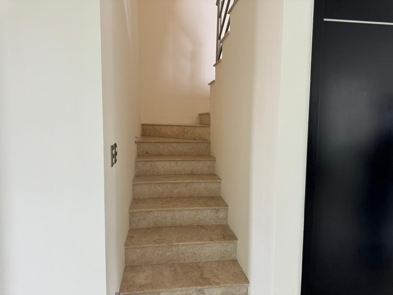 4. CASA VENTA PARQUE CASTELLANA 4. Casa Venta Parque Castellana