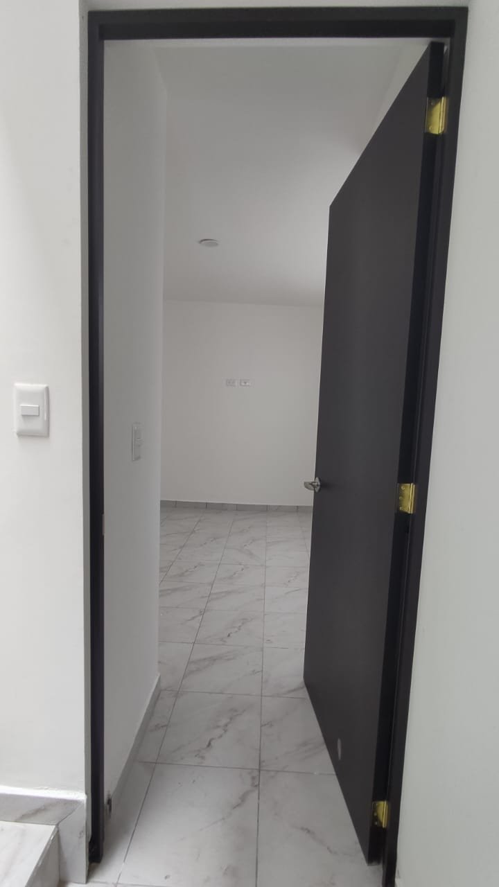CASAS NUEVAS EN VENTA – EN “VINCA RESIDENCIAL” En col. BUGAMBILIAS – 16 de Septiembre y Av. Margaritas (12) Casas Nuevas En Venta En “vinca Residencial” En Col. Bugambilias – 16 De Septiembre Y Av. Margaritas (12)