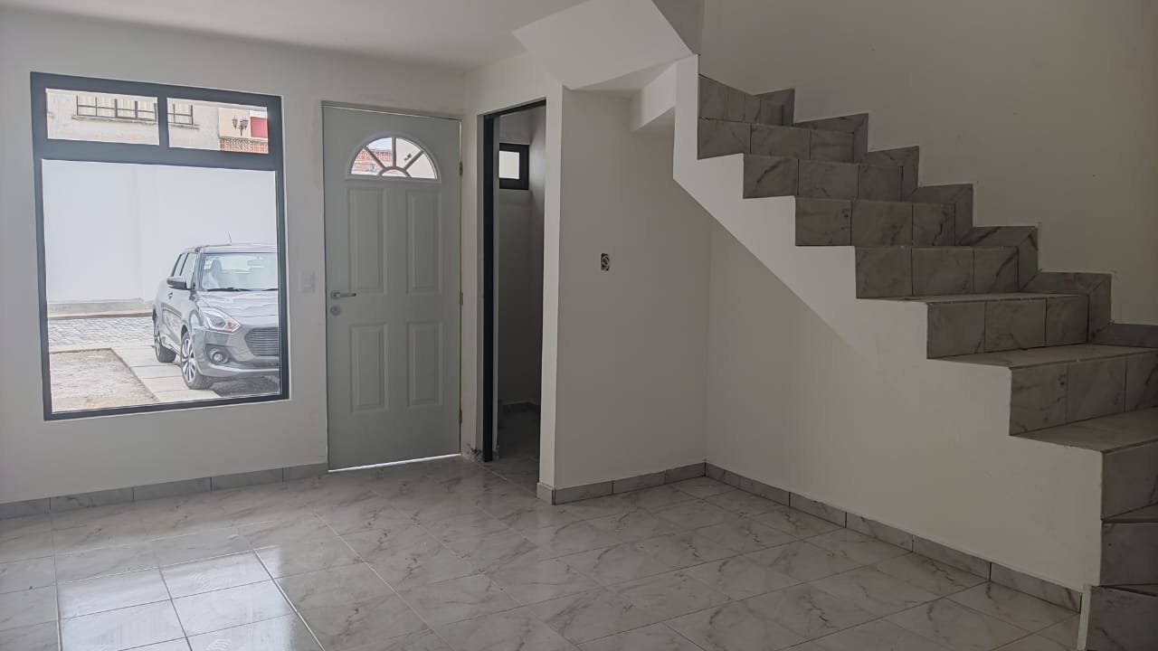 CASAS NUEVAS EN VENTA – EN “VINCA RESIDENCIAL” En col. BUGAMBILIAS – 16 de Septiembre y Av. Margaritas (2) Casas Nuevas En Venta En “vinca Residencial” En Col. Bugambilias – 16 De Septiembre Y Av. Margaritas (2)