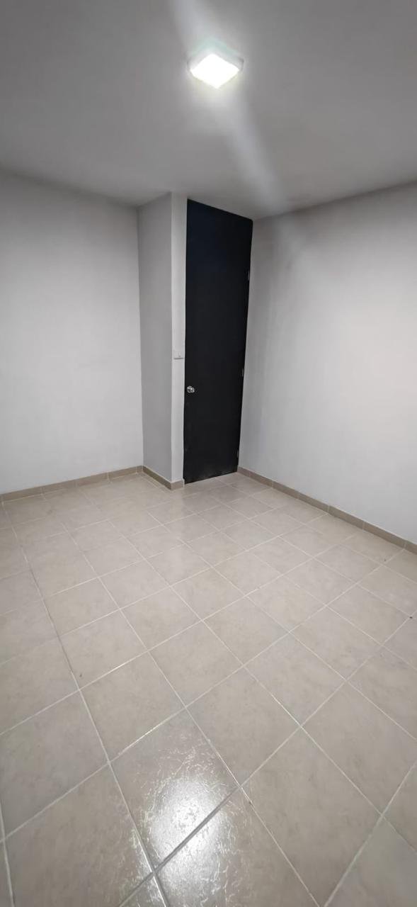 FOTO 5 Foto 5