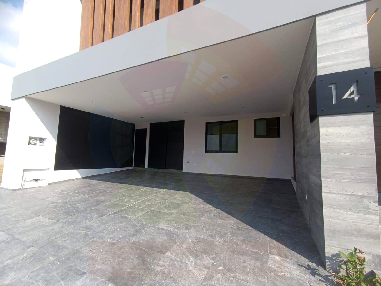 Brochure_Vallarta_14-003